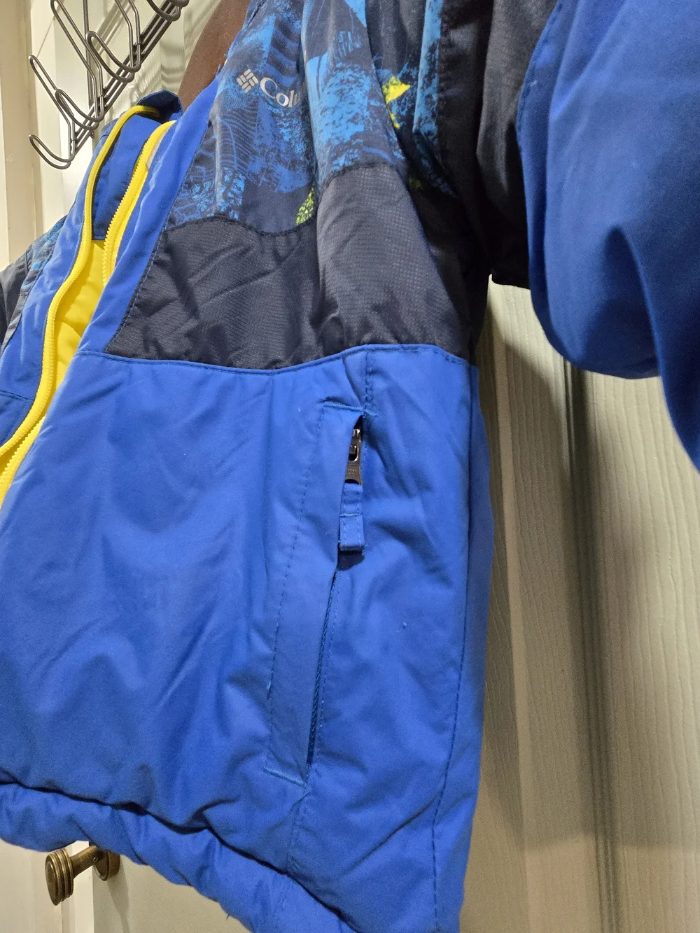 Columbia insulated kids